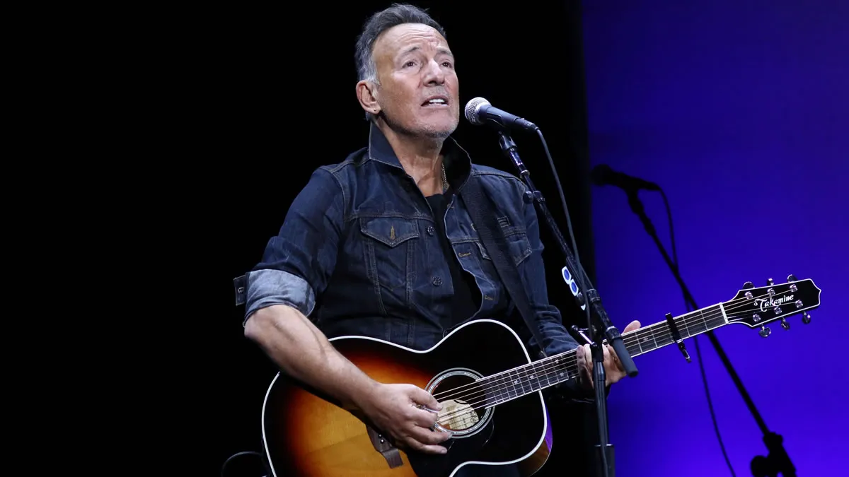 3_of_the_most_expensive_singer_catalog_deals_3