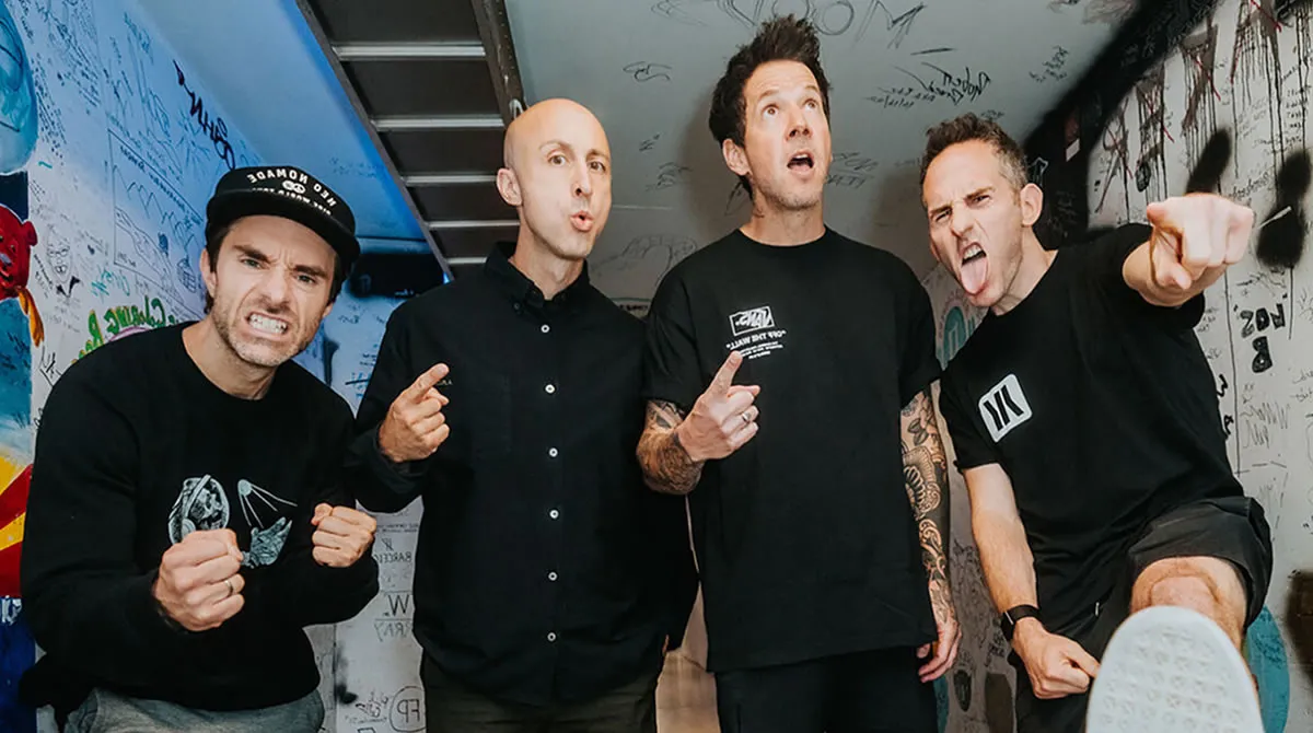 simple_plan_hit_las_vegas_this_summer_1
